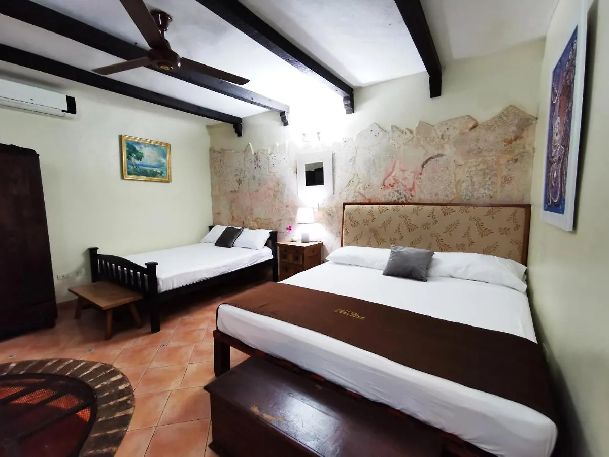 Hotel Mansion Colonial Dona Elvina Santo Domingo